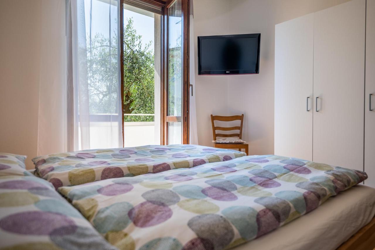 Apartments Leonardi Riva del Garda Exterior photo
